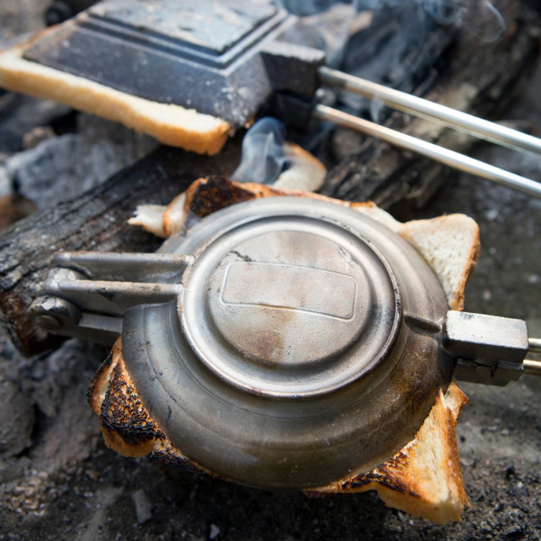 Lifespace Cast Iron Jaffle Irons (2-Pack) + 400ml Non-Stick Spray Combo Pack - Lifespace