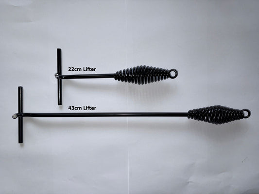 Lifespace Dutch Oven / Potjie Pot Lid Lifter - Lifespace