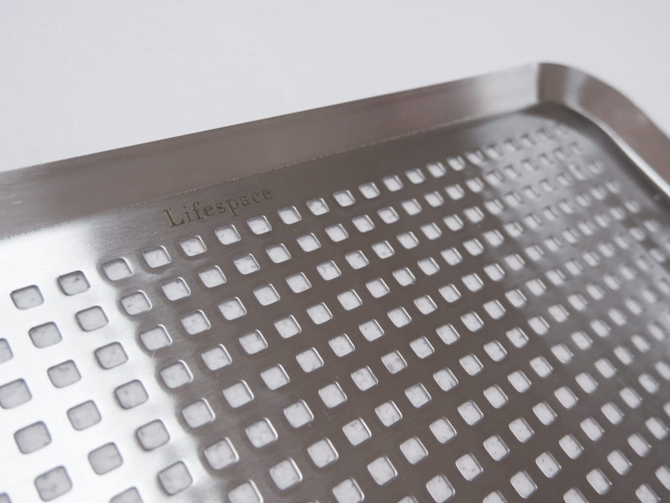 Lifespace Large Perforated Braai Pan + 400ml Non-Stick Spray Combo Pack - Lifespace