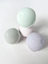 Load image into Gallery viewer, Earth &amp; Edge Lavender Essential Oil Medium Bath Bomb - Lifespace